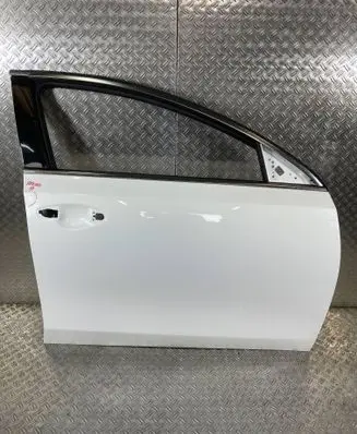 KIA Pro Cee'd III Front door 