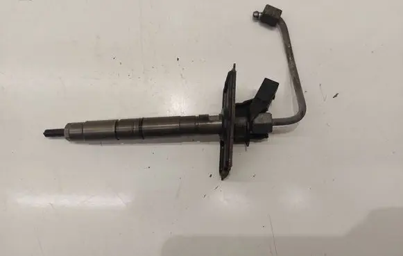 Audi Q7 4L Fuel injector 059130277BE