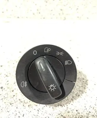 Volkswagen Jetta V Light switch 1K0941431M