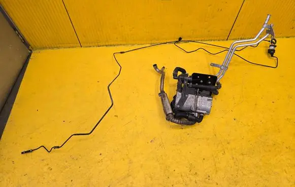 Audi Q5 SQ5 Auxiliary pre-heater (Webasto) 8R0265081N 8K0963303