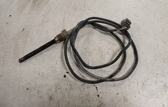 Mercedes-Benz E W212 Exhaust gas temperature sensor A0051531028