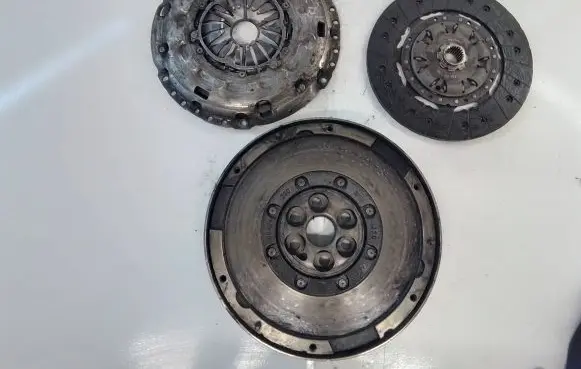 Opel Zafira C Clutch set kit 2294001998
