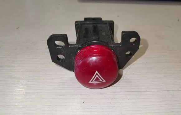 Hazard light switch