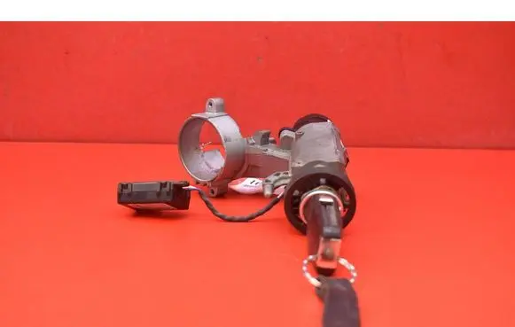 Opel Insignia A Ignition lock 25799293