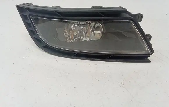 Skoda Superb B6 (3T) Front fog light 7690100000