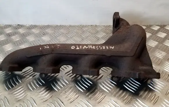 Mercedes-Benz Vito Viano W638 Exhaust manifold A6221420101