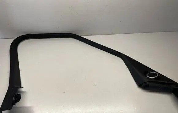 Land Rover Range Rover Sport L494 Other front door trim element DK6220905A