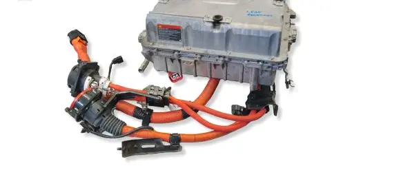 Nissan Leaf II (ZE1) Voltage converter inverter 292C05SH1B