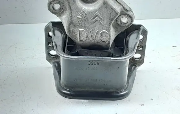 Peugeot 5008 Engine mount bracket 9636270080 1396820267807