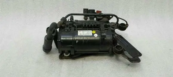 Bentley Continental Air suspension compressor/pump 3D0616005K