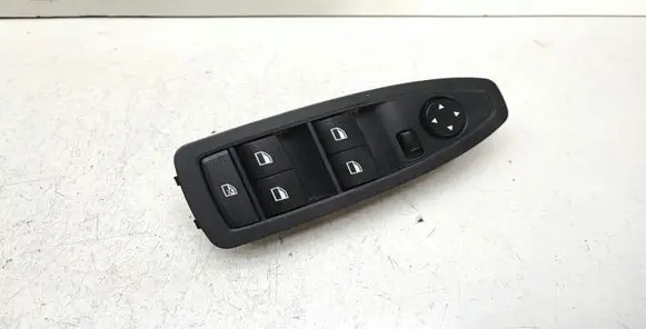 BMW 1 F20 F21 Electric window control switch 9208110