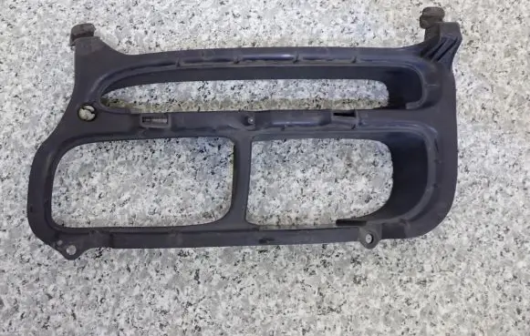 Toyota Avensis T250 Front fog light