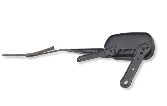 Mercedes-Benz B W246 W242 Front wiper blade arm A2468200244