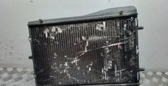 Coolant radiator
