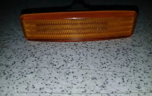BMW 5 E39 Front fender indicator light 8360589
