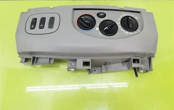 Opel Vivaro Other dashboard part 8200004603