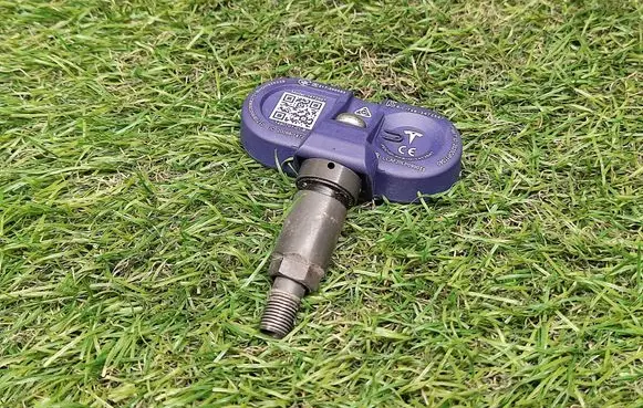 Tire pressure sensor