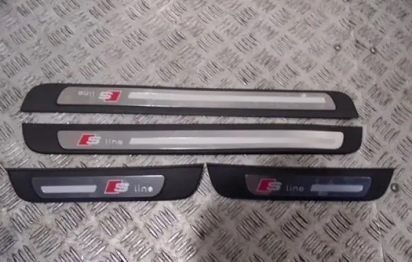 Audi A5 Thresholds for All-terrain vehicles 8T88533738T8853375