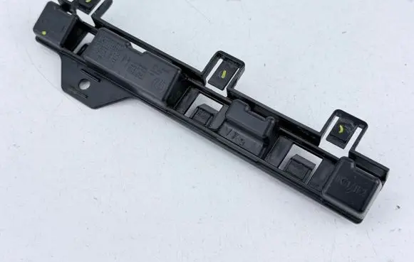 BMW 1 F20 F21 Sill supporting ledge 7240873
