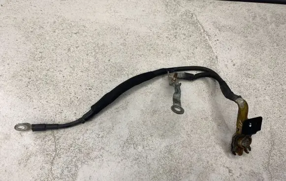 Positive cable (battery)