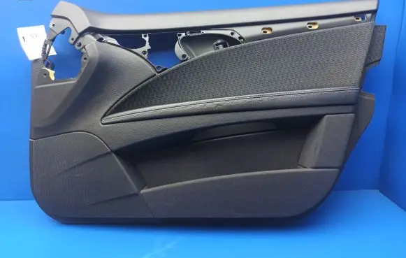 Mercedes-Benz E W211 Front door card panel trim A2117206062 9D02