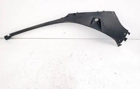 Under headlight/headlamp trim