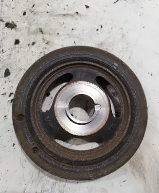 Ford Fiesta Crankshaft pulley 9654961080