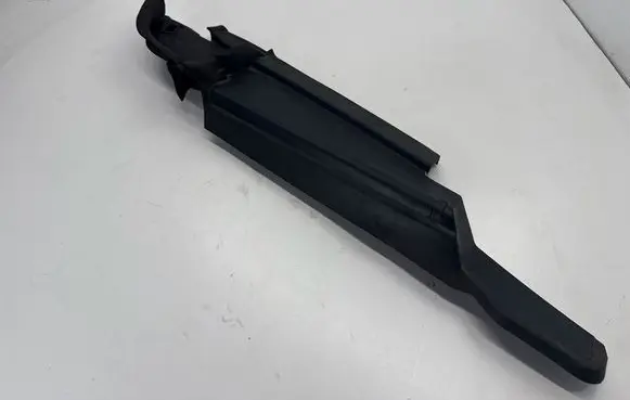 Ford Explorer V Fender end trim BB53A02079AD BB5Z7802039B BB53A02079