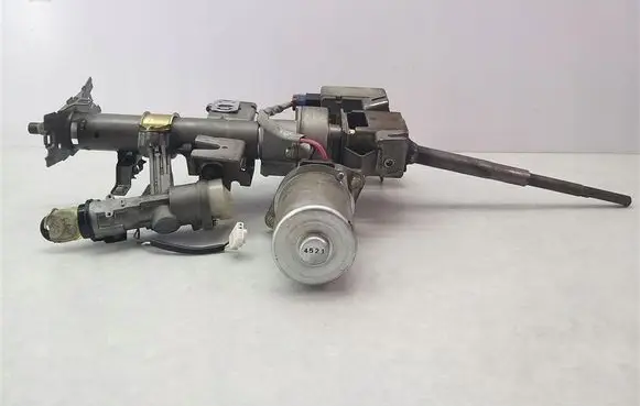 Hyundai Getz Power steering pump 563001C700