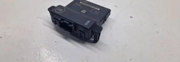 Skoda Octavia Mk2 (1Z) Gateway control module 1K0907530F 1K0907951