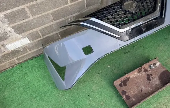 Nissan Qashqai J12 Front bumper 