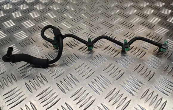 Fuel return line/hose