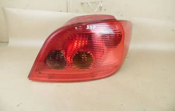 Peugeot 307 Rear/tail lights 000000