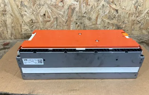 Volkswagen e-Golf Hybrid / Electric Car Battery Cell 5QE915599L