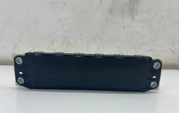 Maserati Ghibli Knee airbag 06700338880