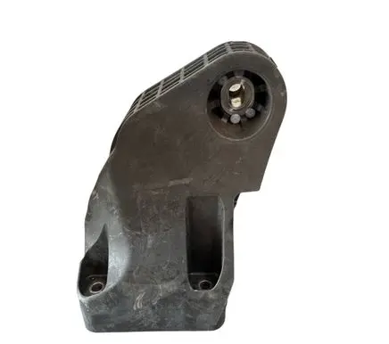 Mercedes-Benz C W206 Engine mounting bracket A6542236400