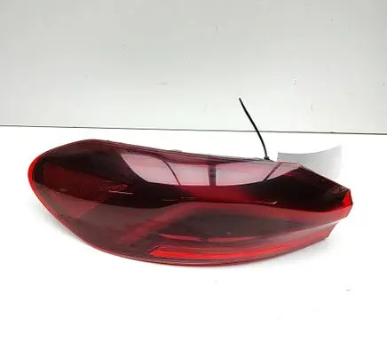 BMW X6 G06 Rear/tail lights 7421113