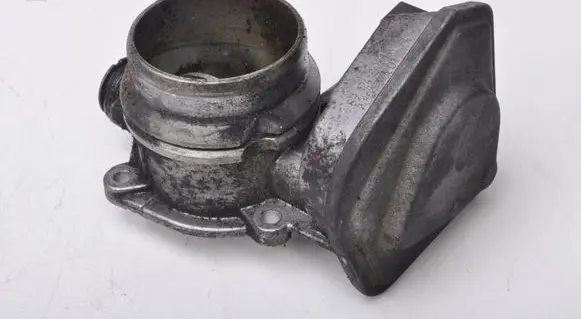 BMW 1 E81 E87 Electric throttle body valve 7804373
