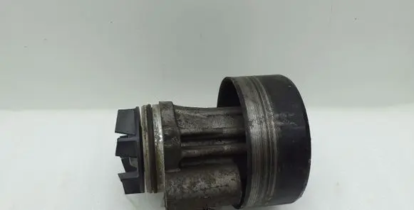 Land Rover Range Rover Sport L320 Water pump 4R8Q9509AC