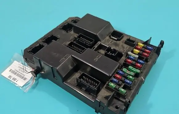 Peugeot 307 Central body control module 9651196380A IMPRK1569796
