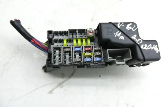 Volvo V60 Fuse box set DPN13800159HWB