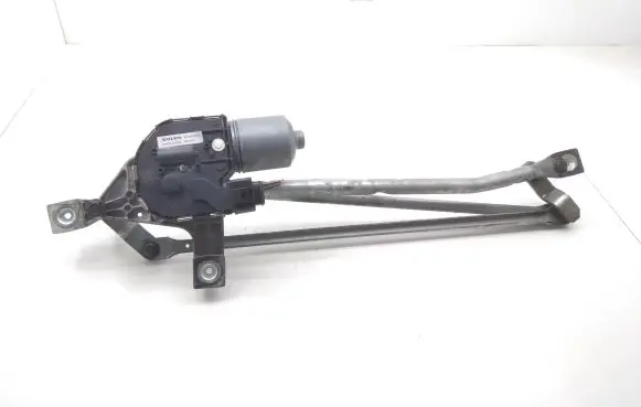 Front wiper linkage