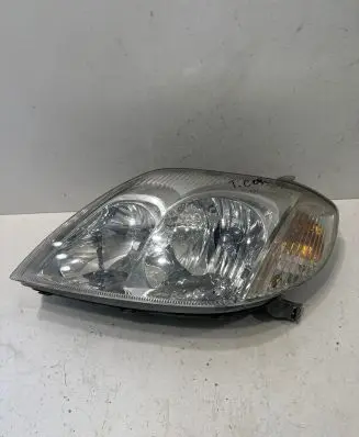 Toyota Corolla E120 E130 Front fog light 8117002100 20062014 12339SG