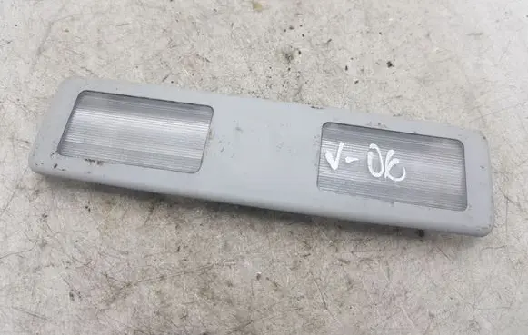 BMW 5 E39 Rear seat light 134542