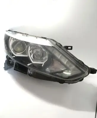 Nissan Qashqai Headlight/headlamp 10018013 10018014