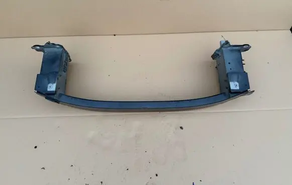 Volvo XC40 Front bumper cross member 32377472