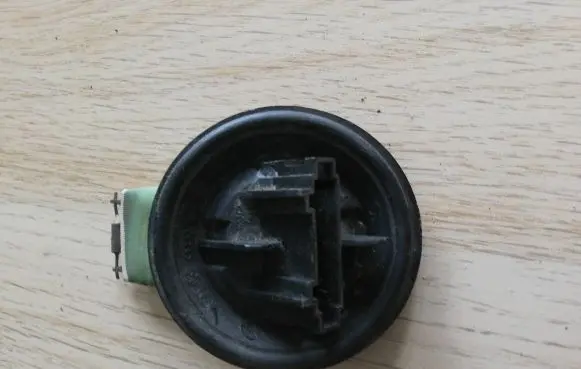 Seat Ibiza III (6L) Heater blower motor/fan resistor 12375