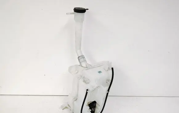 Buick Encore I Windshield washer fluid reservoir/tank 95292454 42348895