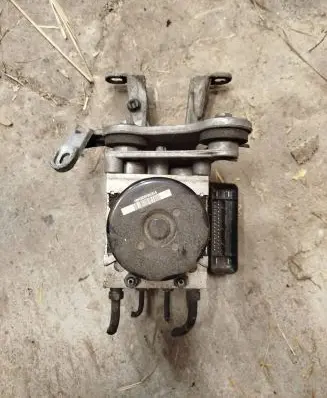 Mercedes-Benz C W204 ABS Pump A2049012500 28526329053 10092623353