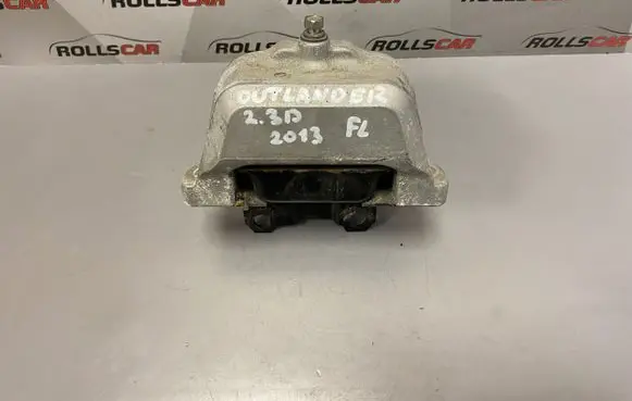 Mitsubishi Outlander Gearbox mounting bracket